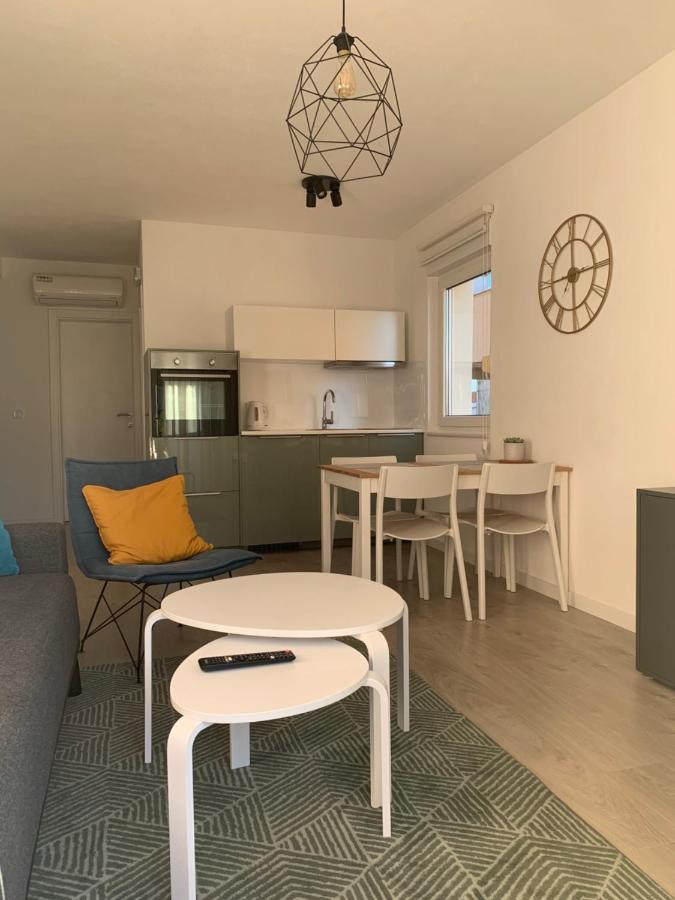 Villa Luxuria Baška Voda Exterior foto