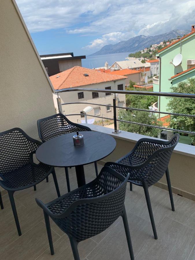 Villa Luxuria Baška Voda Exterior foto