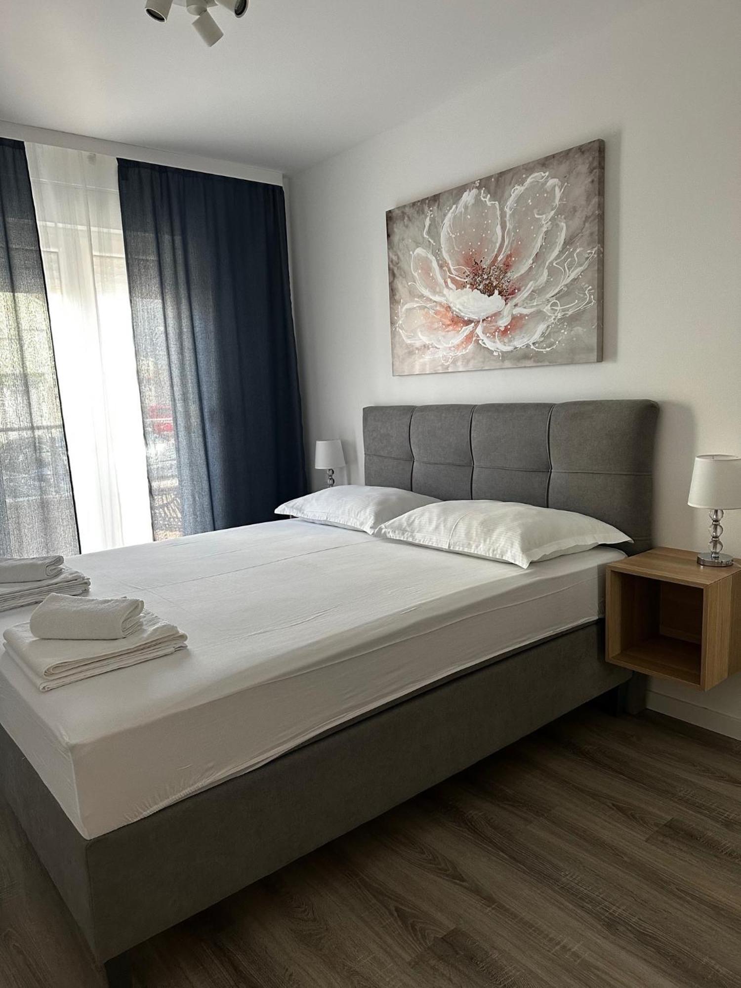 Villa Luxuria Baška Voda Exterior foto